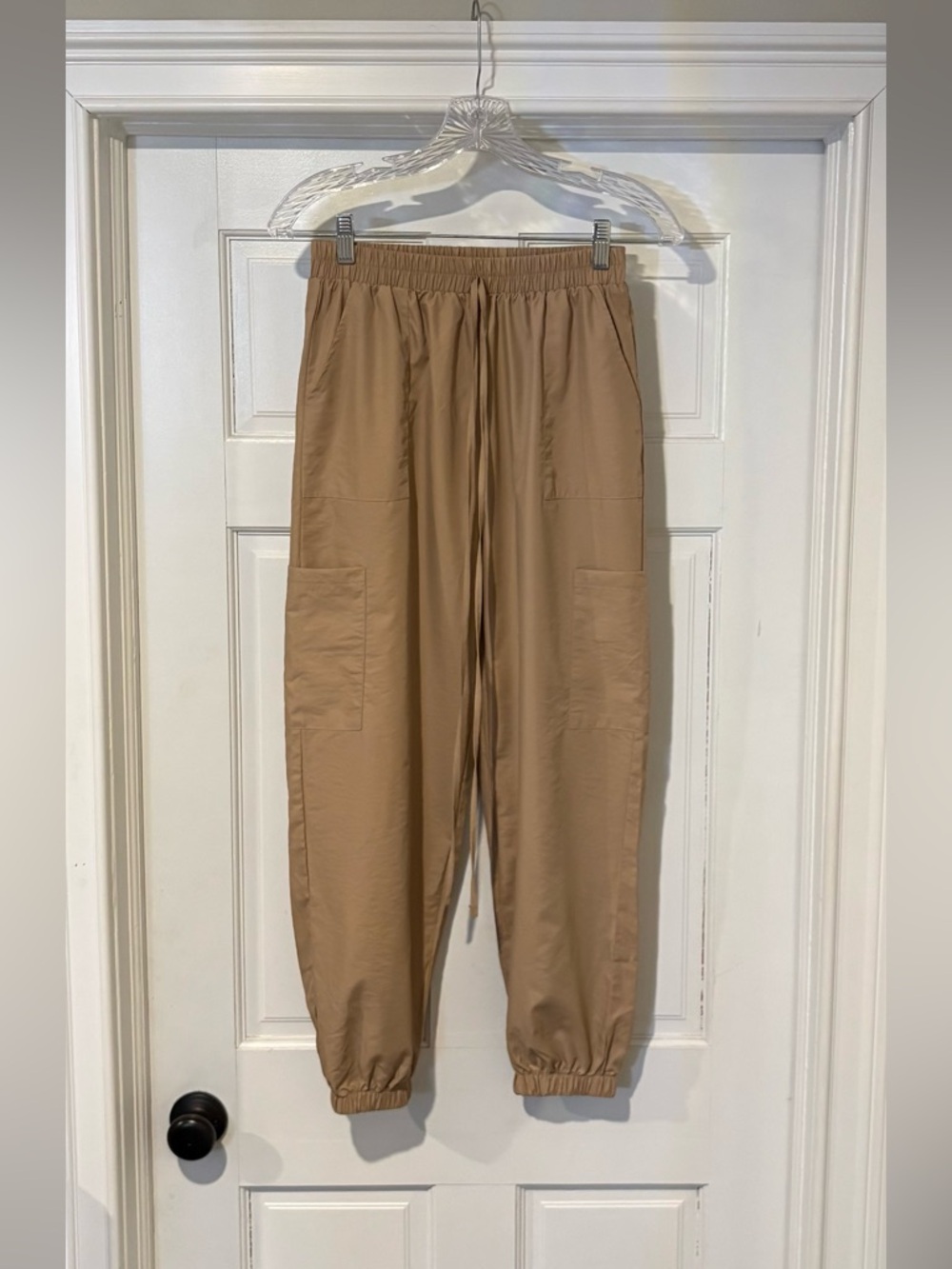 SHEIN WOMEN’S  Size Small Tan Cargo Pants